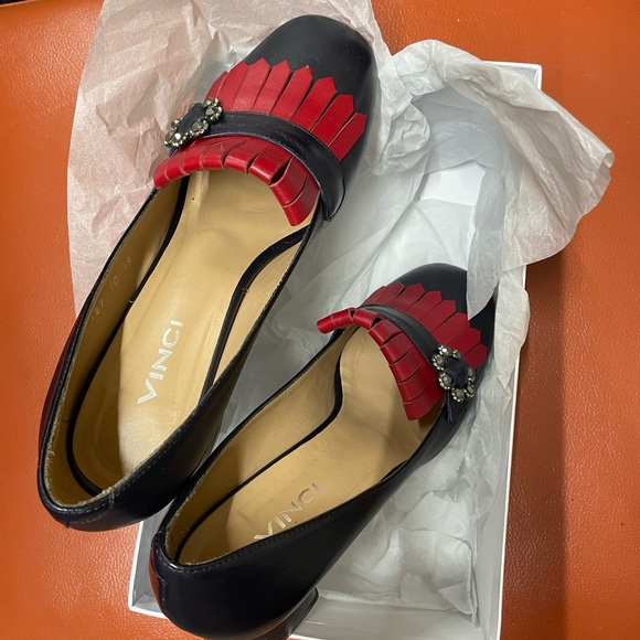 Black and Red Genuine Leather - Picture 6 of 8